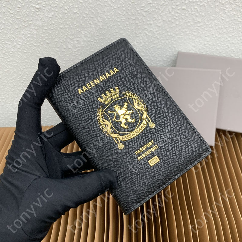 Designer Leather Passport Cover Woman Luxury Card Holder Porte Carte Mens Fashion Card Wallet Cowhide Leather Small Purse Clutch Wallets Cardholder