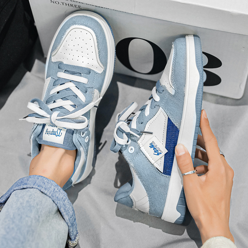 Hip Hop Retro Punk Skateboard Shoes - Stylish Sneakers for Men and Women 4