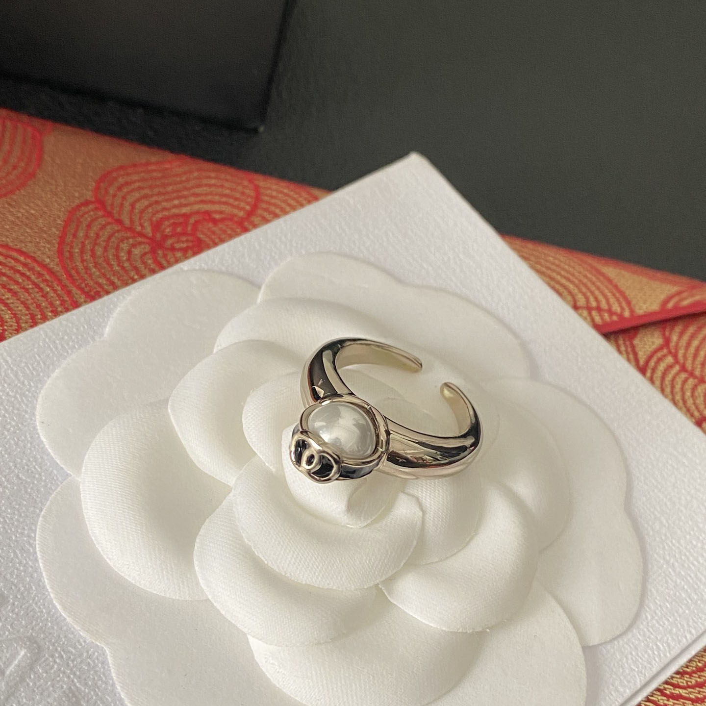 Band Ring Gold Plated Brass Copper Open Letter Rings Fashion Designer Luxury Acrylic Clear Ring for Womens Wedding Jewelry Gifts