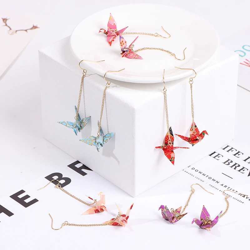 1 pair of origami womens pendant earrings ethnic crane pendant romantic party accessory charming gift W240904