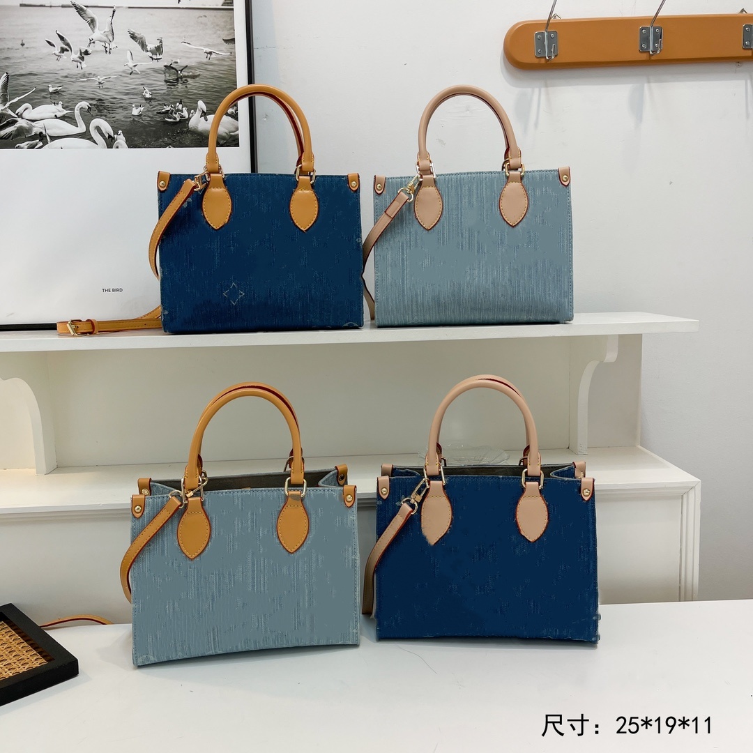 Designer Bags tote Advanced Fashion Handbags Adjustable High Quality Strap Diagonal Straddle Bags Interior Luxury Multi functional Shoulder Bags