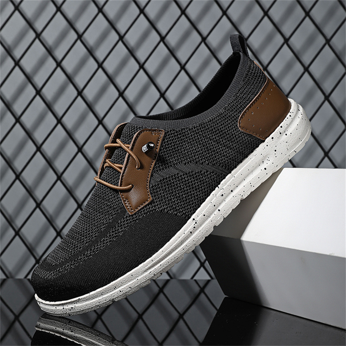2024 Soothing Breathable Canvas Shoes Men Loafers Slip On Summer Sneakers Comfortable Casual Men Shoes Lightweight Men Driving