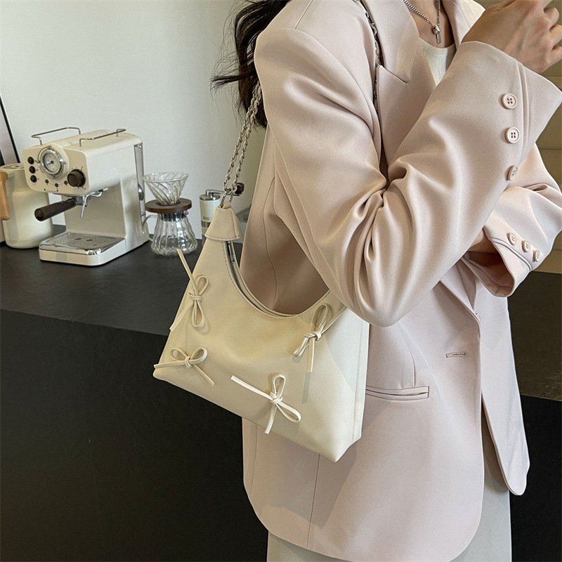 Women Bag Fashion Shoulder Bag New Bow Design Chain Bag Armpit Bag Versatile Free shipping