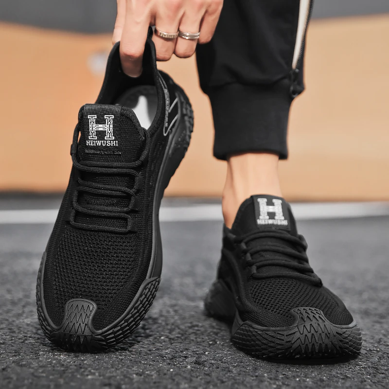 Casual Sneakers for Men Comfortable Lightweight Low Top Sports Shoes Breathable Trendy All-match Non-slip Round Toe Male Sneaker