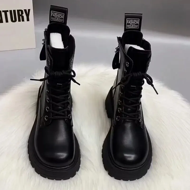 Winter British Style Womens Martin Boots Black Retro Zipper Thick Bottom High Joker High Quality Soft Leather Booties 240611