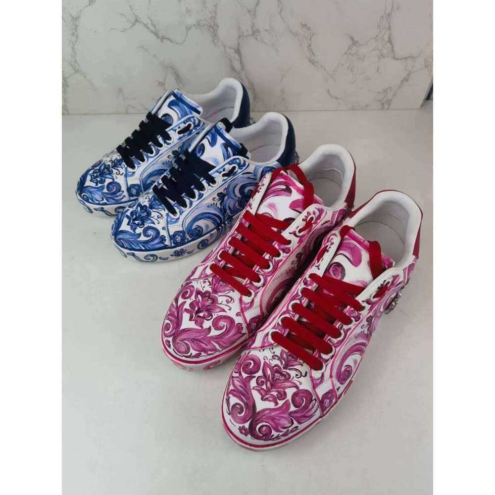 Fashion Crystal Decoration Woman Leather Sneaker Lace Up Comfortable Flat Heel Round Toe Female Men Casual Single Shoes 250318