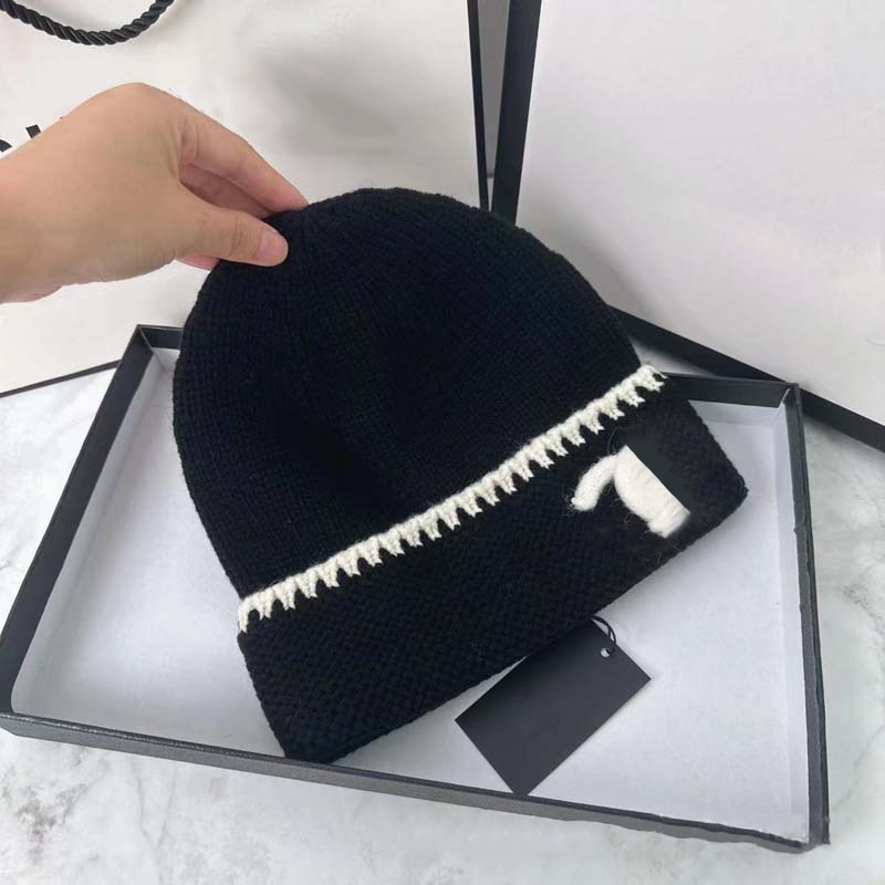 Beanie/Skull Caps Womans Knit Beanies Hats Mens Fashion Versatile Beanie Letter Autumn And Winter Warmth High Quality