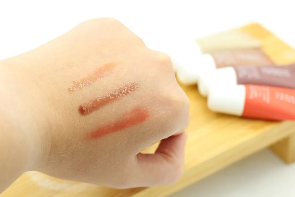 Summer Shipping Free Fridays Lip Butter 15G Balm Liquid 1 Lipstick Moisturizes Smooth Makeup Lips Glaze Lipgloss Oil Jelly Pink Sugar Vanilla Beige 0.