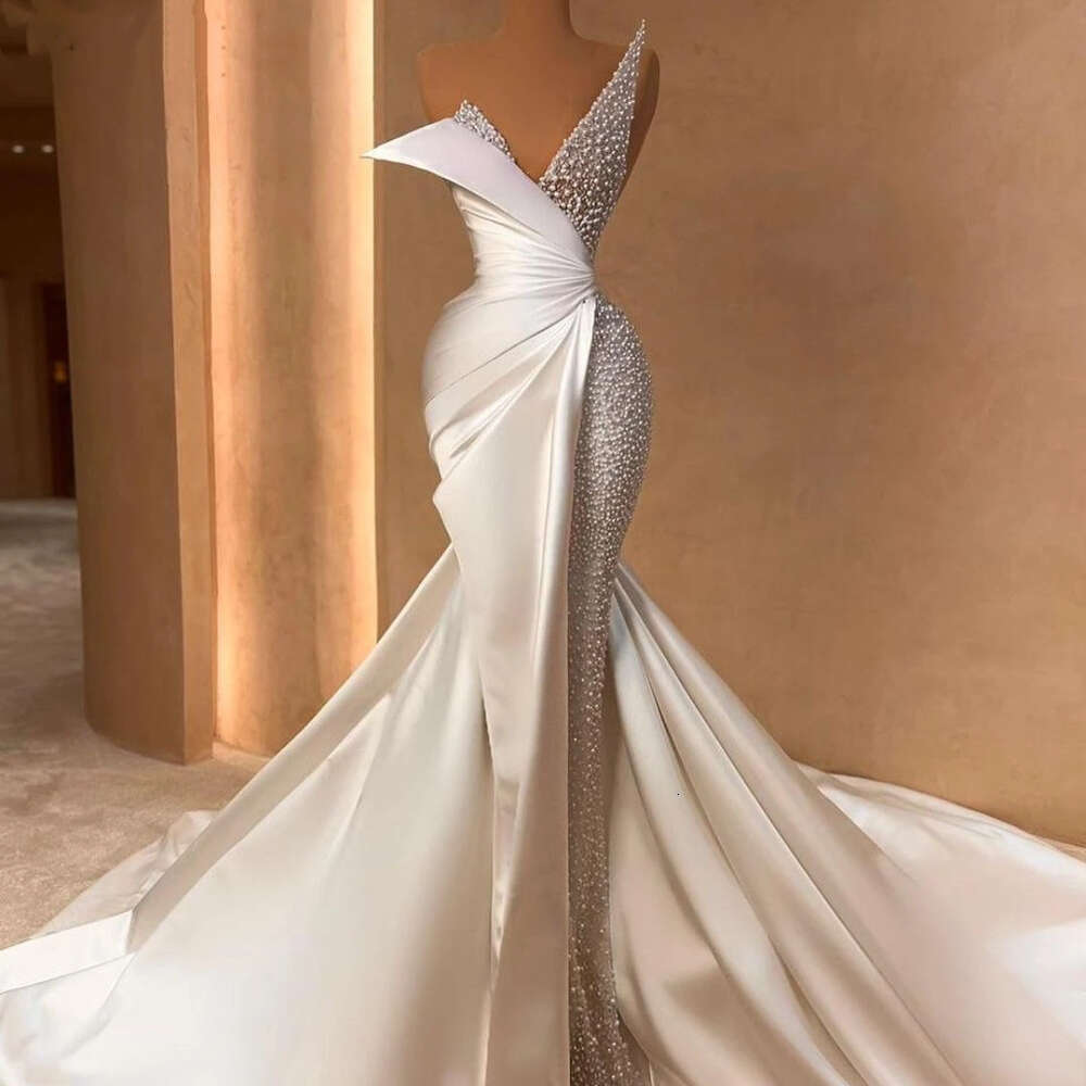 White Elegant Strapless Mermaid Wedding Pearl Sequins Bridal Gowns Custom Made Sleeveless Dresses Vestido de novia
