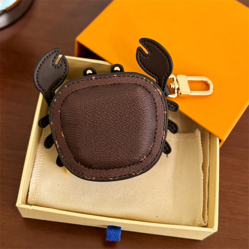 Unisex Fashion Designer Leather Keychains Women Coin Pocket Mens Luxury CRAB Bag Charm Keychain Cartoon Key Chains