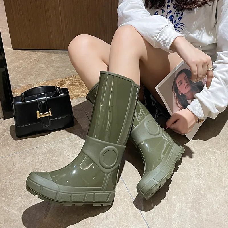 Women Thickened High Barrel Waterproonti Slip Rain Fashion Work Outgoing Wear Resistant Shoes Trend Platform afa7