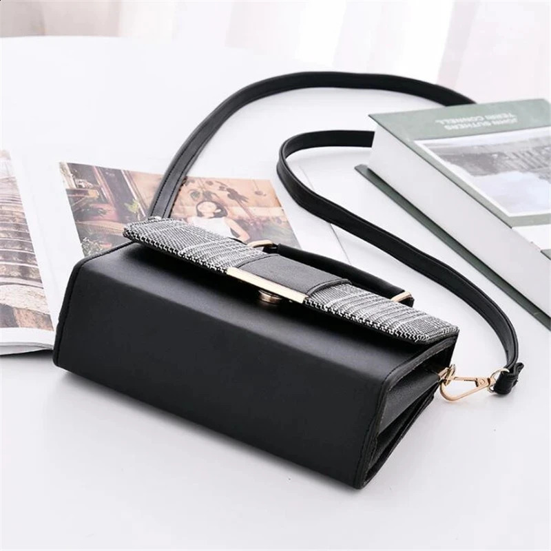 Retro Style PU Leather Crossbody Bag: Stylish Women's Shoulder Handbag 4 78b47