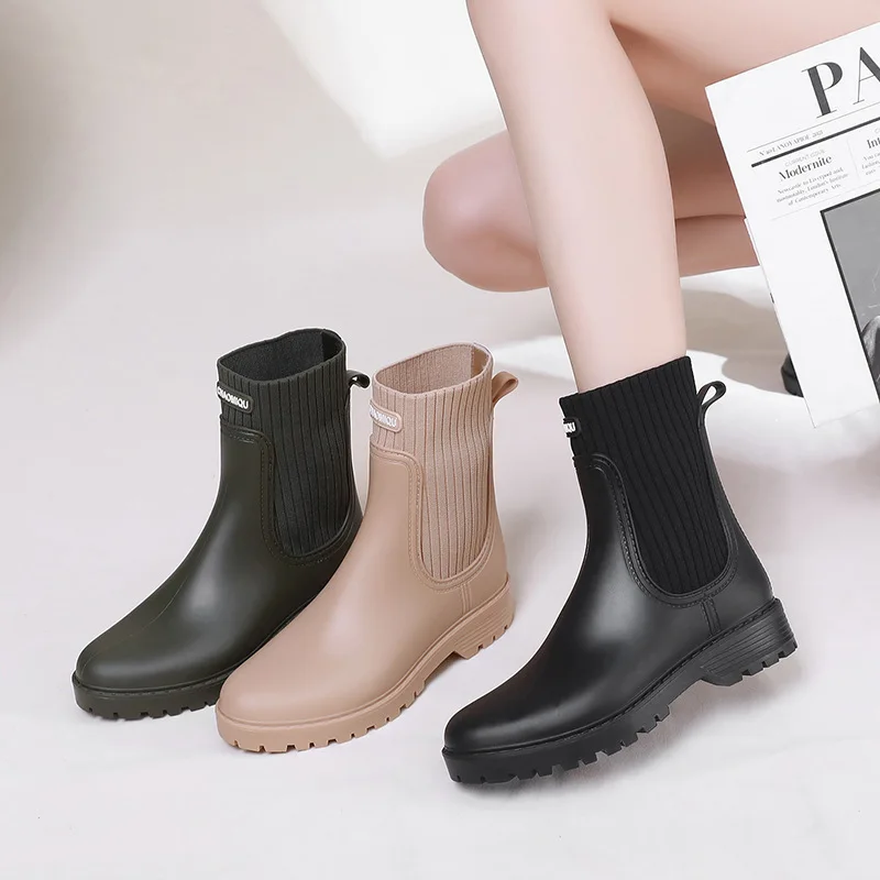 Women's Designer Waterproof Shoes Rainy Ladies Pink Fur Rubber Rainshoes Woman Galoshes Non-slip New Pull-on Rain Boots