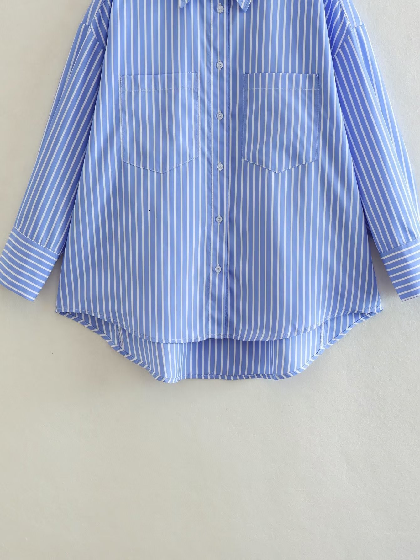 Spring New Womens Style 28 Pocket Decorative Lapel Long Sleeved Shirt Top 84 Blue and White Stripes