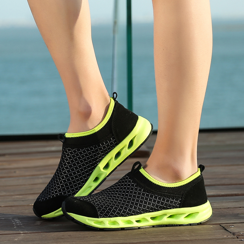 Casual Summer Suxi Flat Mesh Shoes, Breathable Sleeves, Soft, Comfortable, and Antiskid Men's Sandals 9f21 Sals
