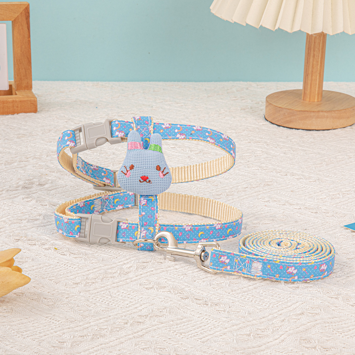 Halloween Pet Leash with Cartoon Rabbit Handle - Durable and Adjustable Cat Walking Rope