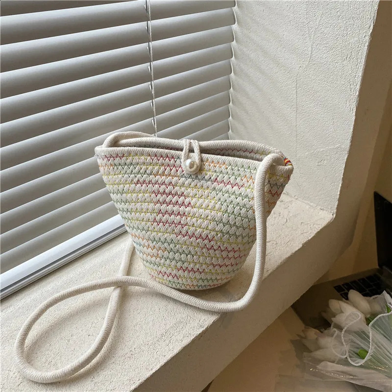 Summer Small Straw Shoulder Bags For Women Handmade Braided Crossbody Bag Fashion Beach Daily Messenger Phone Handbag 240905