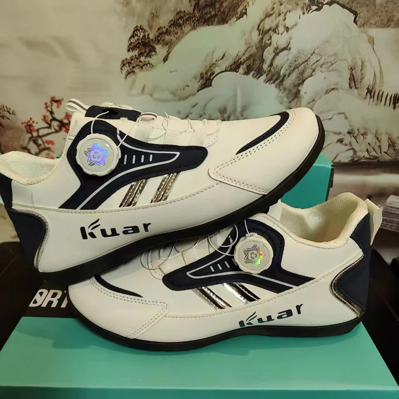 Men Luxury Sneakers Spring Autumn Running Sports Shoes Men Casual Sneakers Comfortable Running Shoes Outdoor Men Athletic Shoes