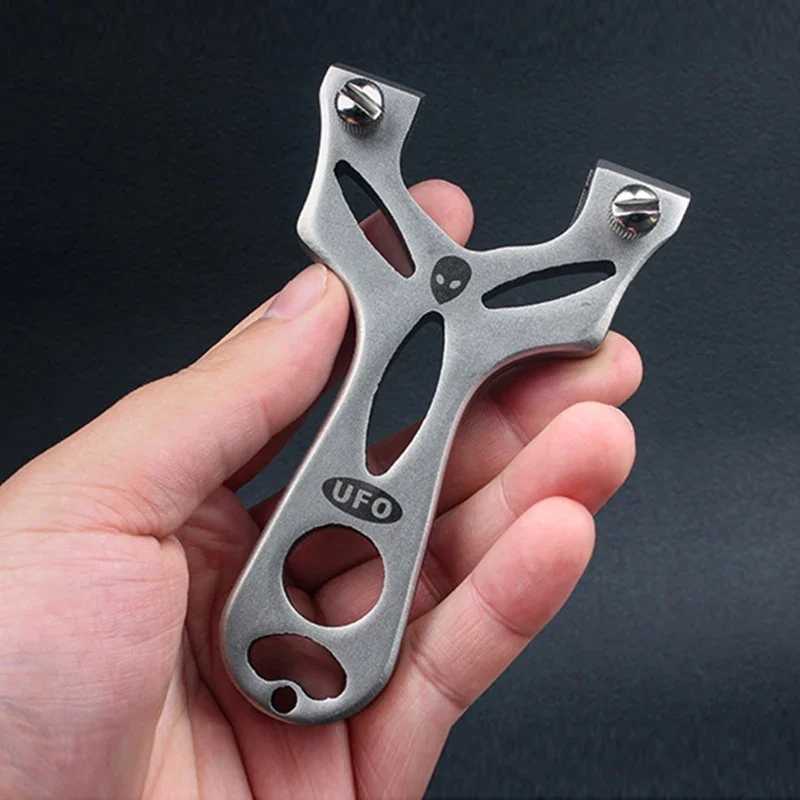 Camping Hollow shaped slingshot Outdoor sports Stainless steel hunting slingshot High power professional slingshot Cross bow W240905