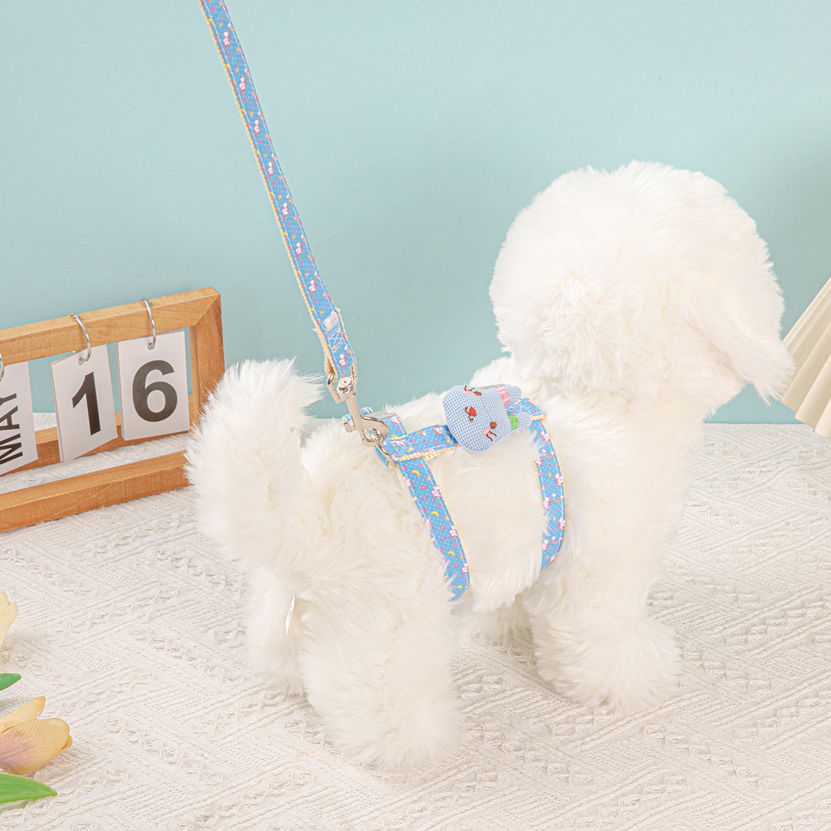 Halloween Pet Leash with Cartoon Rabbit Handle - Durable and Adjustable Cat Walking Rope