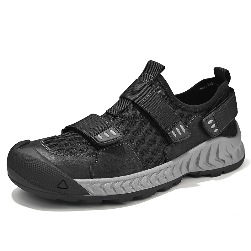 New Summer Outdoor Men Sneakers Breathable Slip On Loafers Men Casual Shoes Antiskid Mesh Men Shoes Waterproof Walking Zapatos