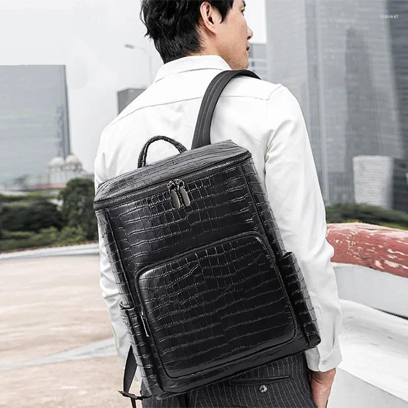 Backpack 2025 Business Men First Layer Cowhide Men's Bag Genuine Leather Schoolbag Large Laptop Travel
