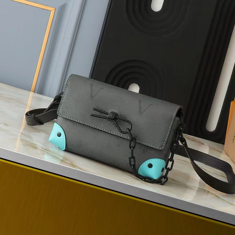 Crossbody Designer Bag Steamer Wearable Wallet Mini Flip Metal Edging Bags Top Quality Leather Classic Black Flower Handbag Chain Decoration Magnetic Shoulder Bag