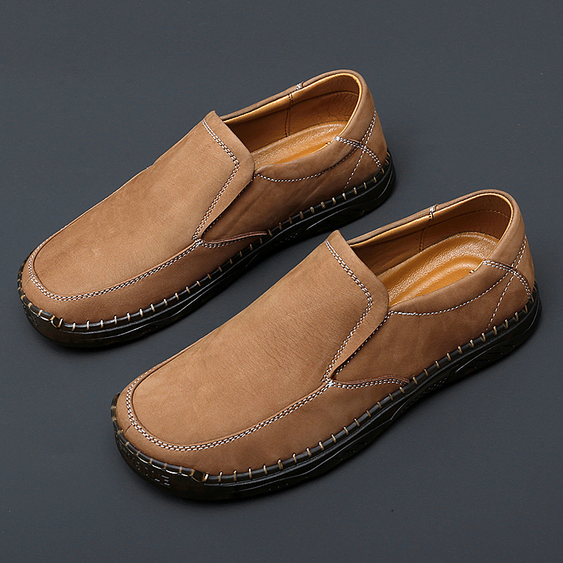 New Spring Breathable Sneakers Men Casual Shoes Thick Sole Massage Walking Shoes Men Comfty Slip On Men Shoes Platform Footwear