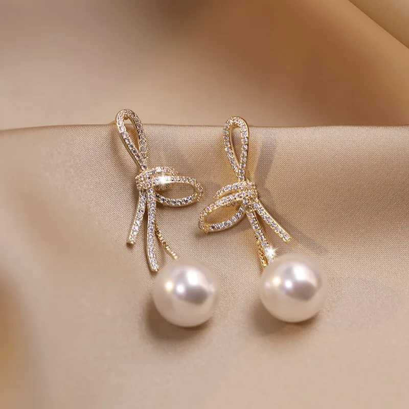 2023 New Bow Pendant Earrings Fashion Long Style Sweet Pearl Womens Earrings Jewelry Girls W241023