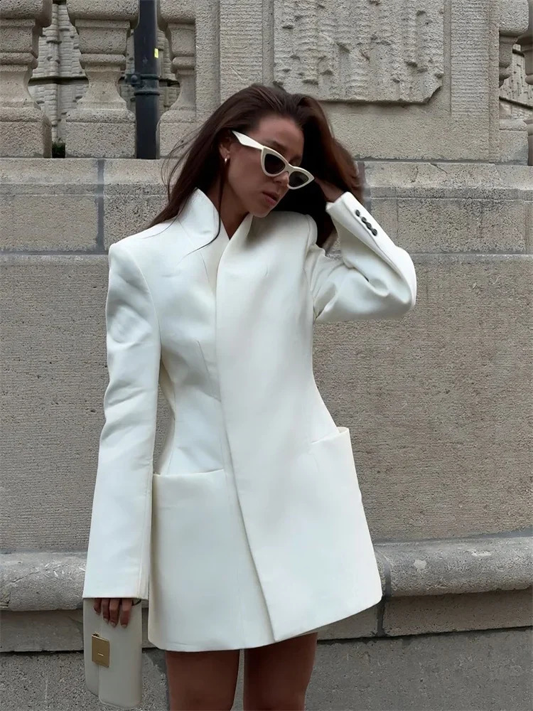 Elegant white standing womens collar jacket fashionable long sleeved pocket autumnwinter office 240902