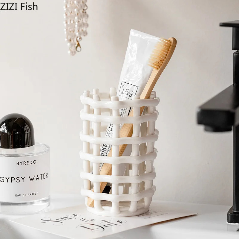 Creative Ceramic Toothbrush Cup Simple Toothbrush Storage Cup Drainage Toothbrush Rack Home Bathroom Accessories 240905