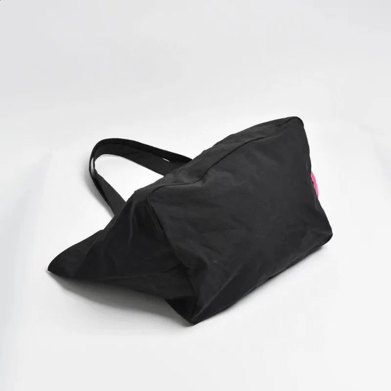 Ladies handbag bag beer capacity shopping bag waterproof shoulder bag fashionable nylon bag 240903