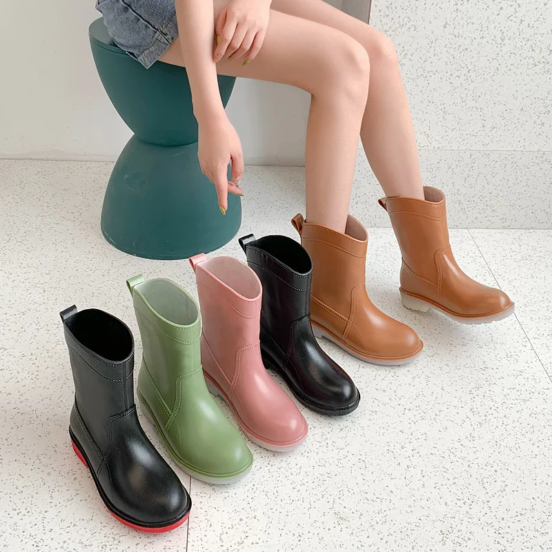 Fashion Rain Outdoor Waterproof Casual Women Boot Comfort Slip on Kitchen Work Boots Botas Agua Mujer 2024 b4e5 s