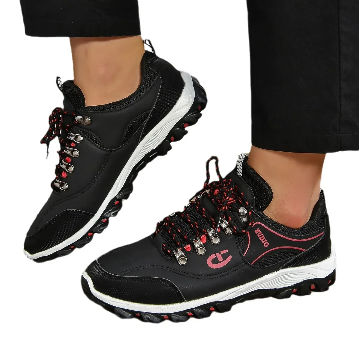 High Quality Leather Hiking Shoes Durable Outdoor Sport Men Trekking Shoes Lace-Up Climbing Hunting Sneakers Plus Size 48
