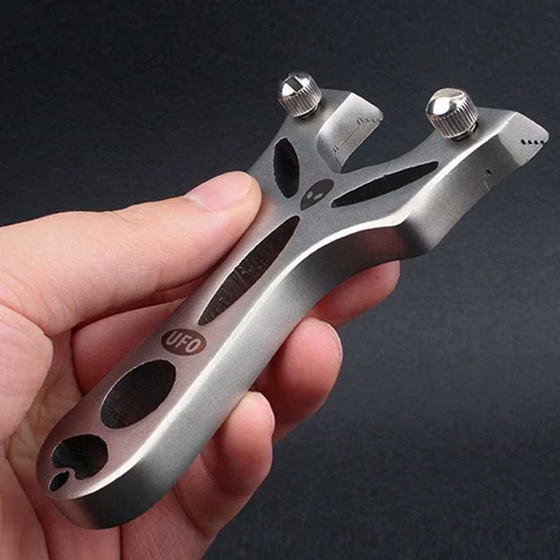 Camping Hollow shaped slingshot Outdoor sports Stainless steel hunting slingshot High power professional slingshot Cross bow W240905