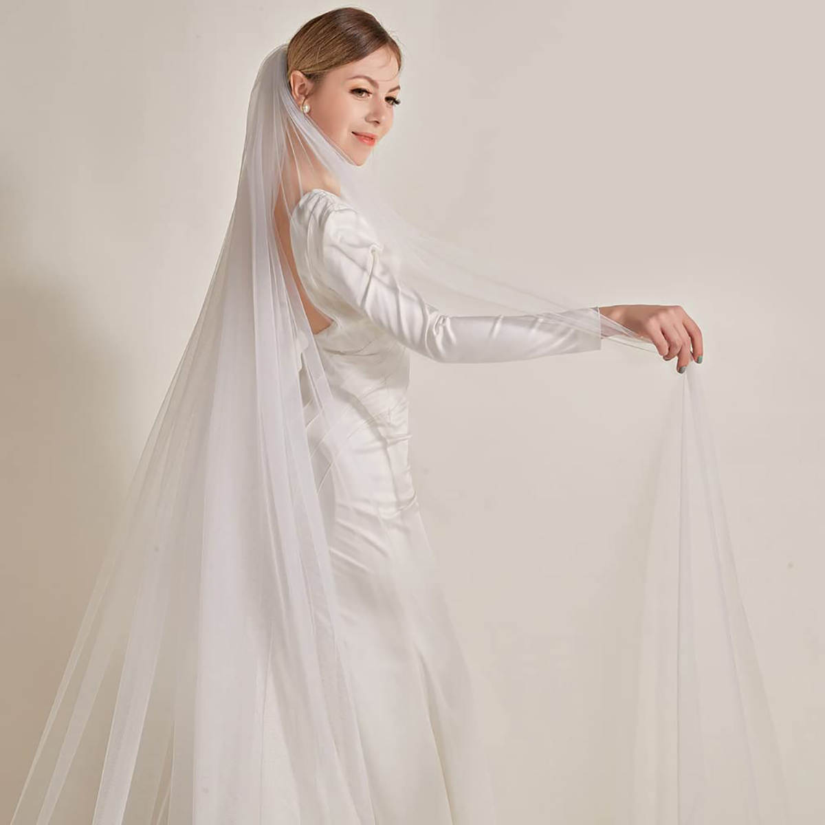 Generous Wedding Veil Appliques One Layer Long Cathedral Length Bridal Veils Applique Edge Wedding Accessories Custom Made