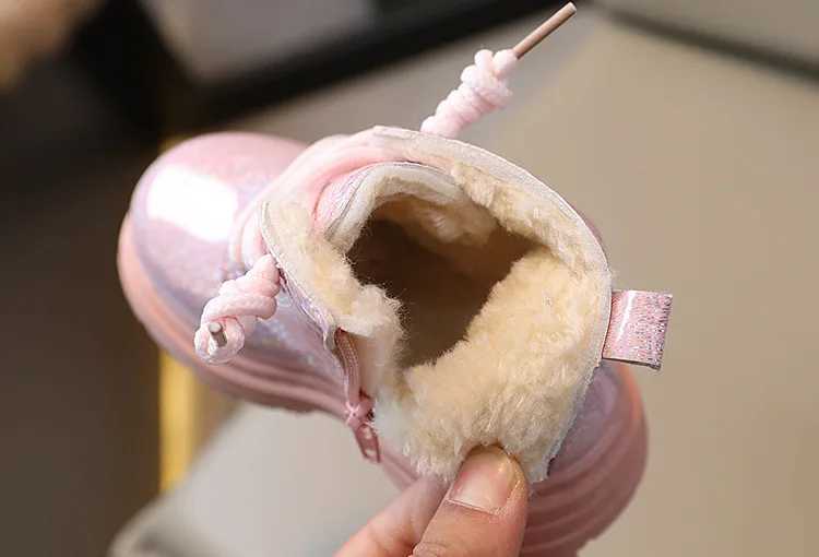 Baby boots girls shoes autumn warm leather cute and fashionable childrens shoes snow boots plush shoes M241102