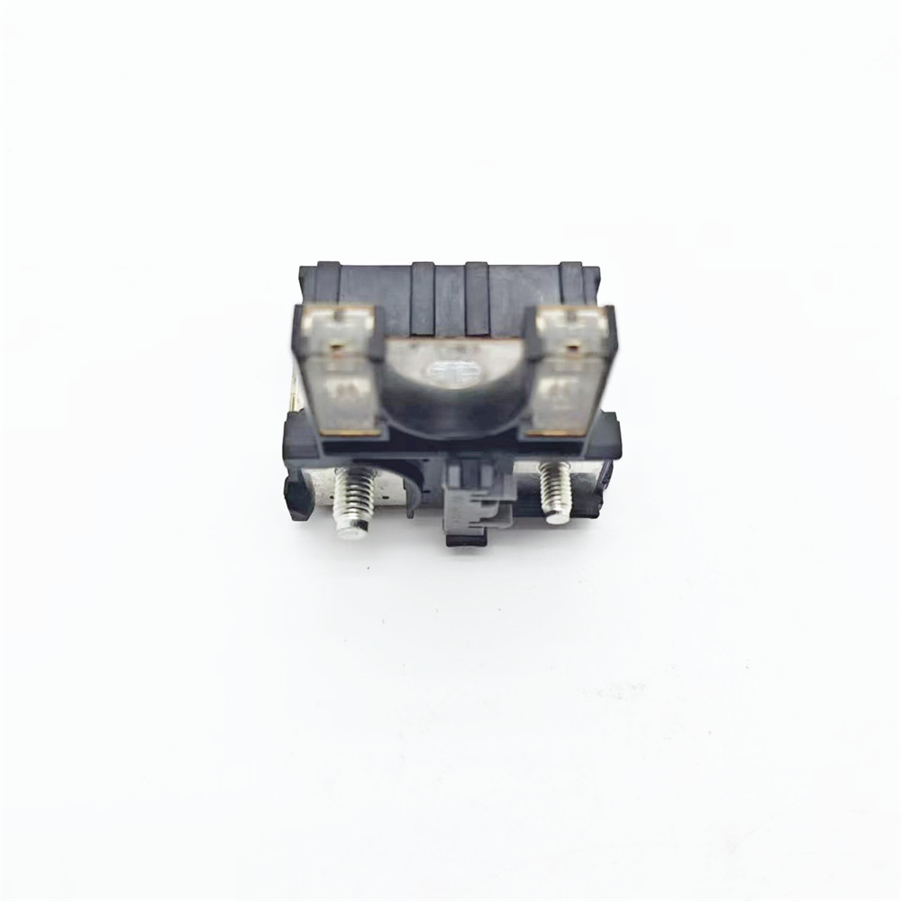Positive Battery Fuse Connector 2005-2015 For Nissan 24380-89914 24380-8991A