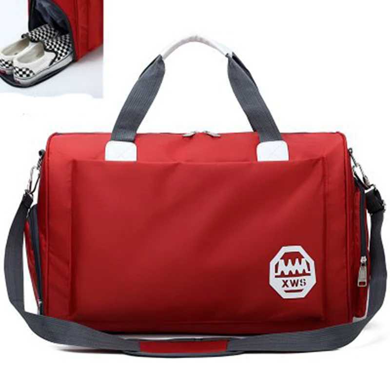 Fashionable outdoor waterproof nylon sports and fitness bag mens and womens training and fitness travel handbag yoga mat bag Sac sports bag W240906