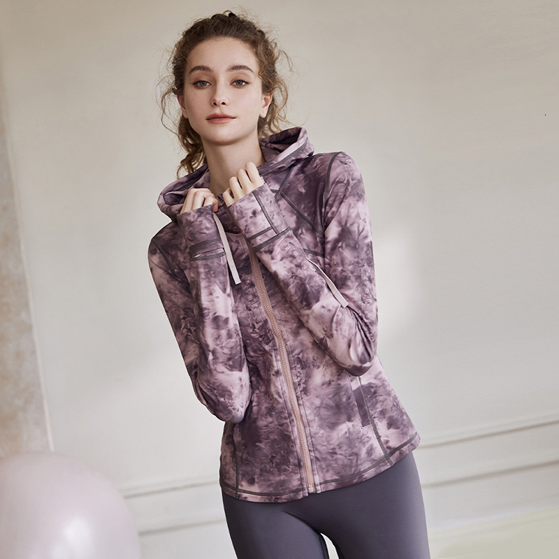 Yoga suit for women in autumn winter, new tie dyed printed hooded jacket, sports and fiess long sleeved zippered cardigan top