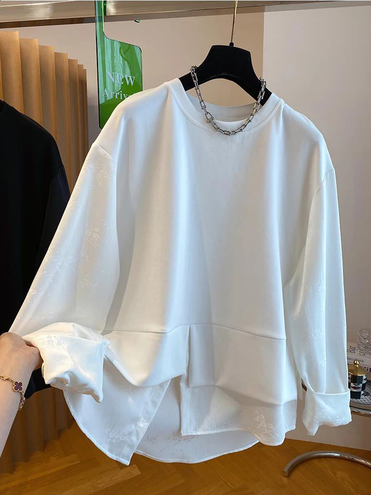 Autumn round neck Tshirt womens n sense niche long sleeved top unique splicing twopiece 240902