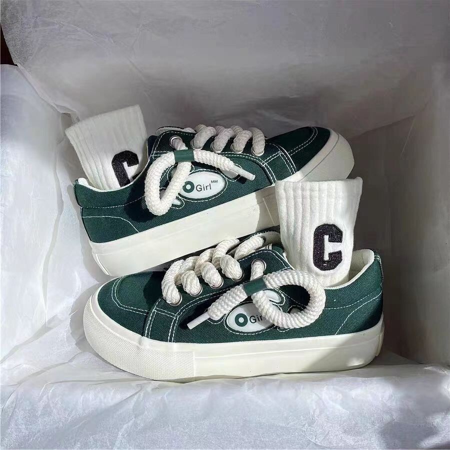 Ins autumn/winter internet celebrity trend fashion versatile canvas personality thick sole running sports women's board shoes