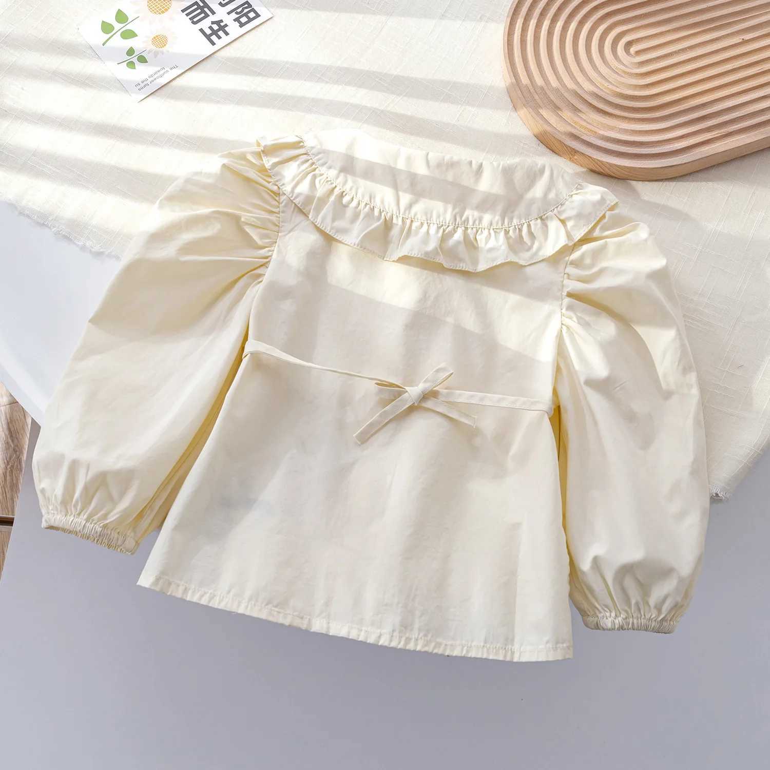 Korean New Children Blouse Solid Turn-Down Collar Ruffles Decor Long Sleeve Girls Shirts Vintage All-Matched Kids Tops Y240906