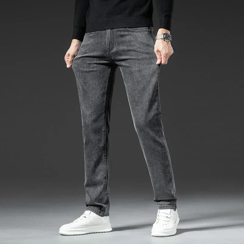 Fashionable grey mens jeans for spring and autumn casual elastic slim pants comfortable cotton denim men Trouser 240905