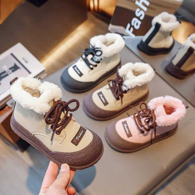Childrens Snow Boots New Velvet Thickened Boys and Girls Cotton Shoes High-top Anti-slip Kids Cute Waterproof Cotton Boots M240906