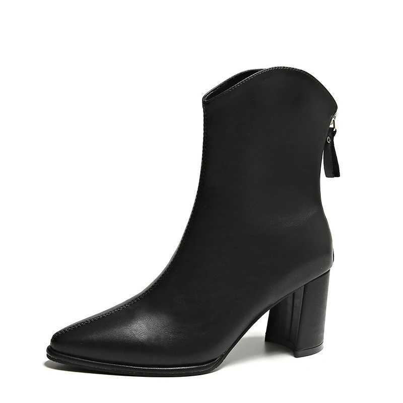 2023 Winter New Fashion Pointed Leather Top with Rear Zipper Large Comfortable Bare Boots Womens Boots CL240906