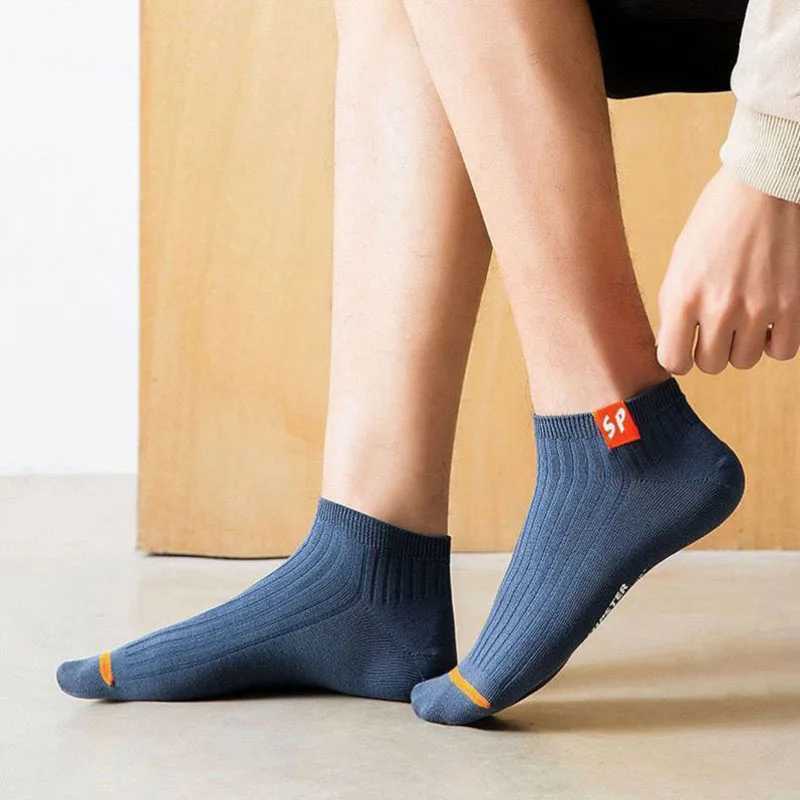 5 pairs of summer mens new letter socks breathable sweat absorbing invisible and comfortable Ankle Sports Meias wholesale W240905