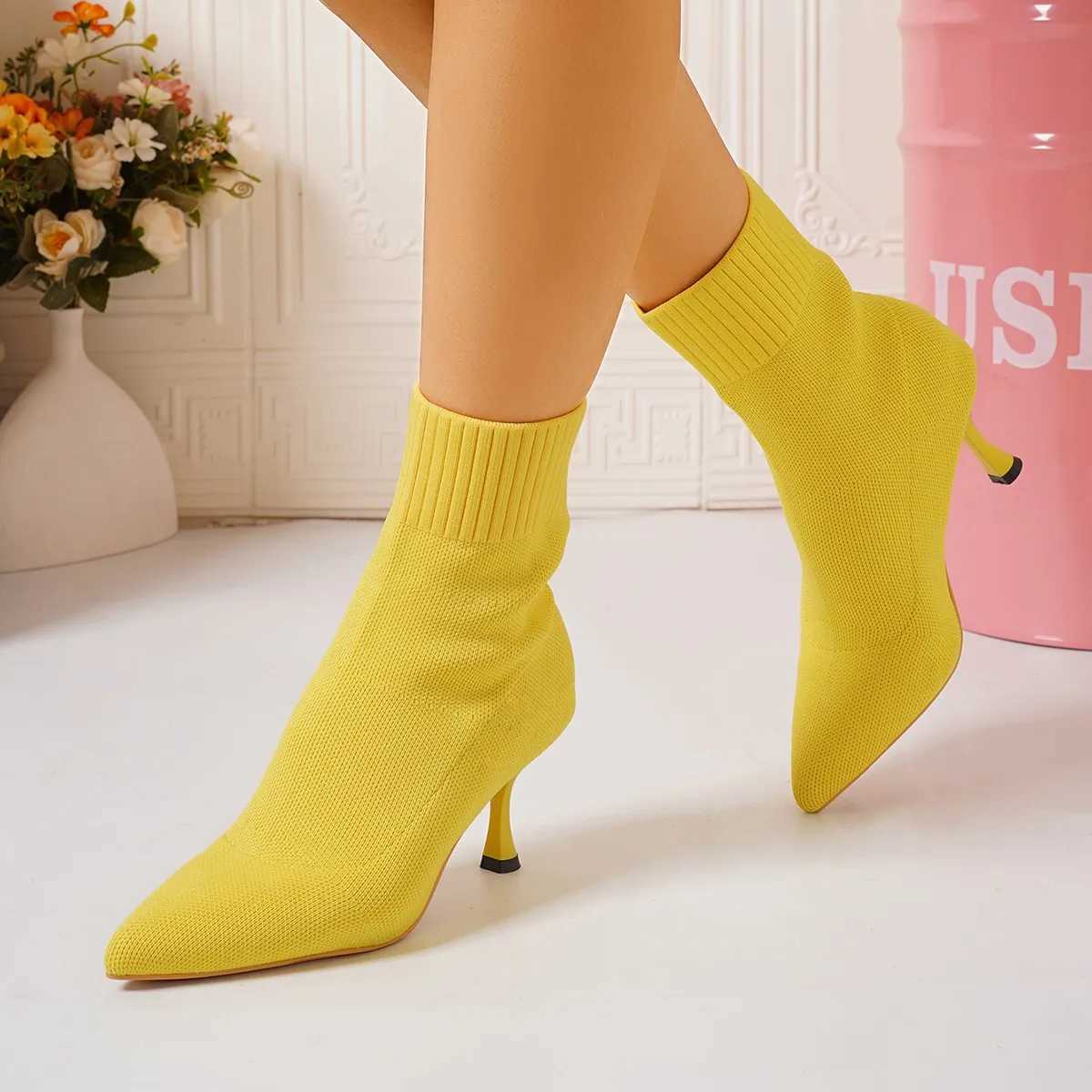 Womens short high heels womens autumn and winter Botas Mujer knitted ankle boots black socks womens high heels CL240906