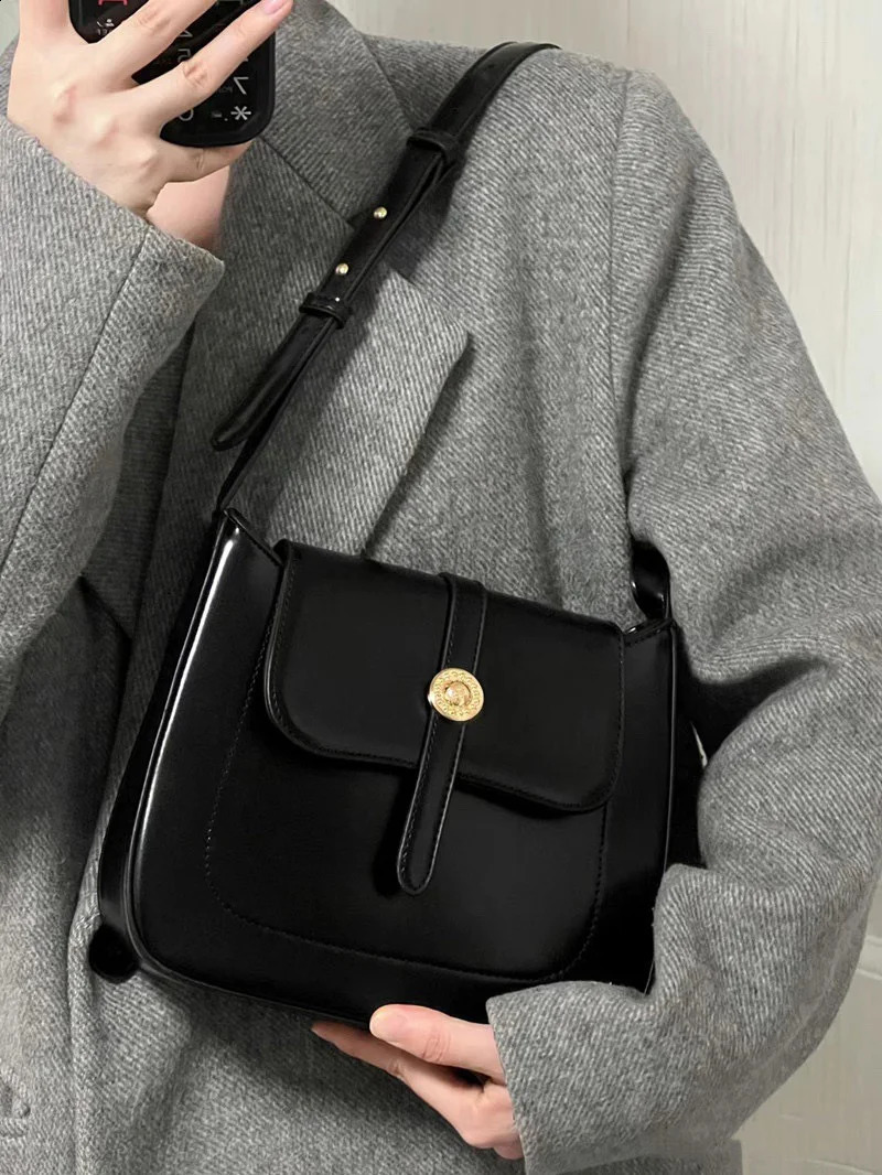 PU Black Shoulder Bag Zipper Buckle Adjustable Strap Womens Underwear Business Commuting Elegant Handbag 240906