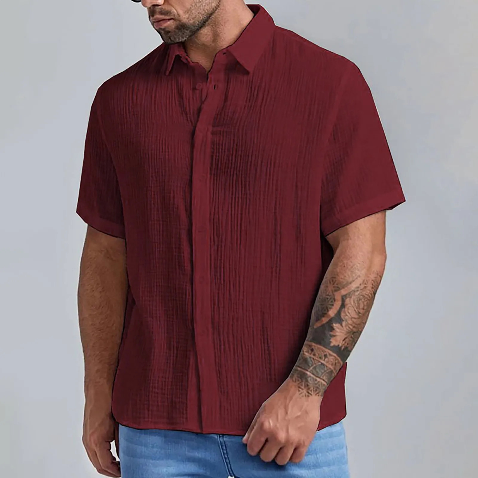 MenS Solid Color Shirt Cotton Short Sleeved Casual Buttons Up Vertical Stripe Light Printed Shirts Summer Street Cool Clothing 240906